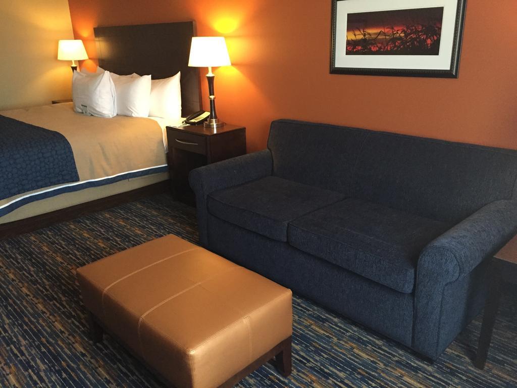 Grandstay Hotel & Suites Mount Horeb - Madison Quarto foto
