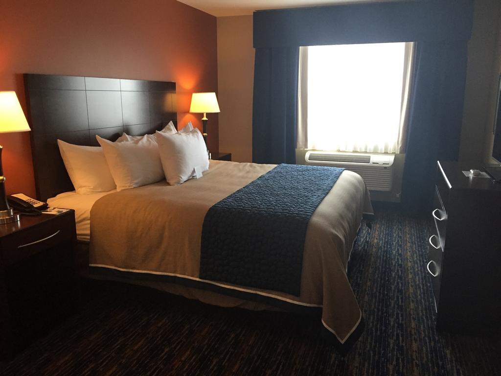 Grandstay Hotel & Suites Mount Horeb - Madison Quarto foto
