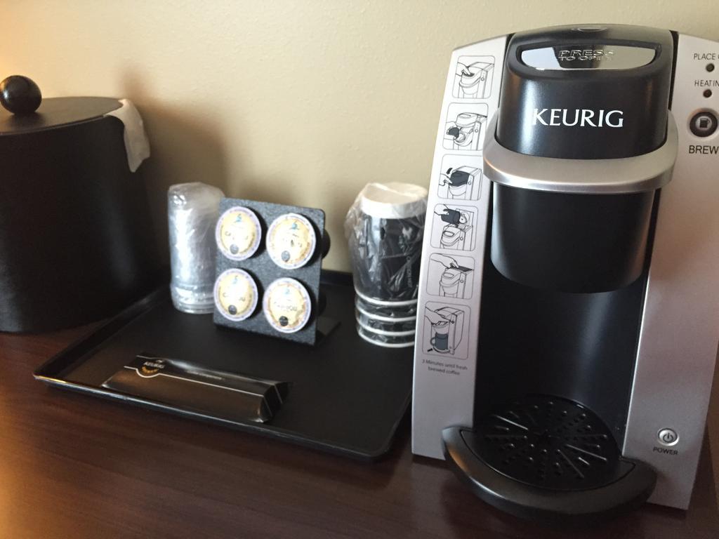 Grandstay Hotel & Suites Mount Horeb - Madison Quarto foto