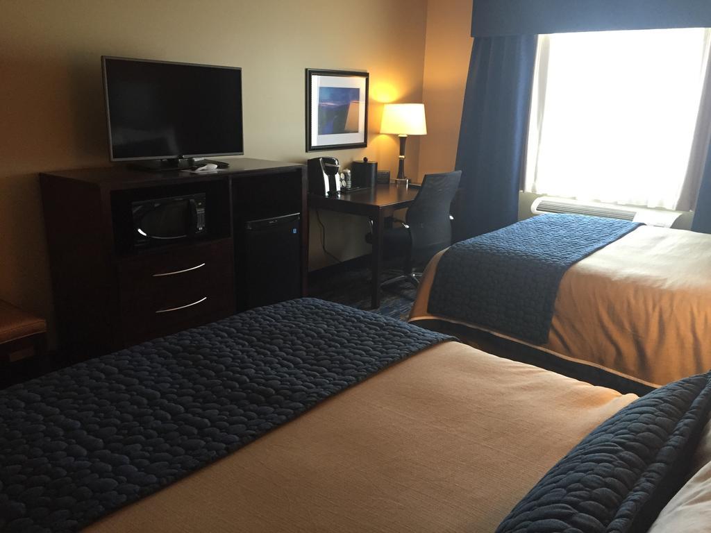 Grandstay Hotel & Suites Mount Horeb - Madison Quarto foto