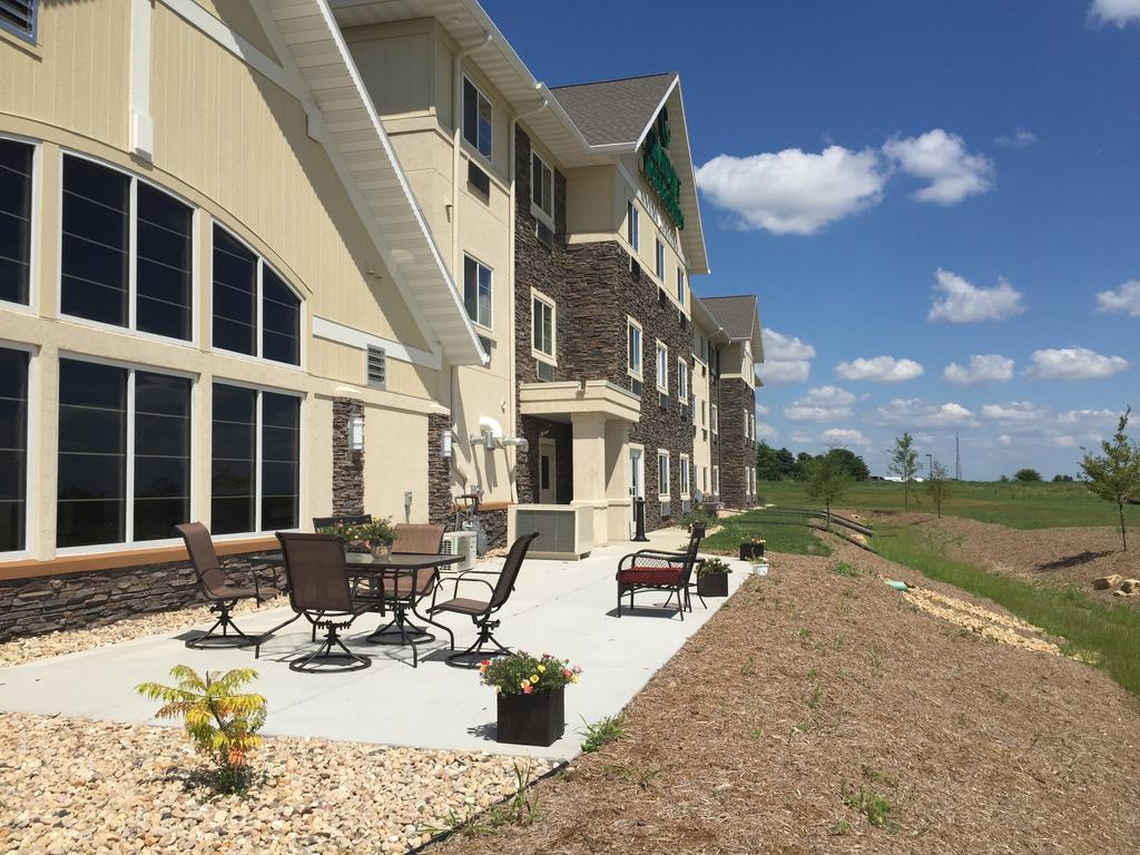Grandstay Hotel & Suites Mount Horeb - Madison Exterior foto