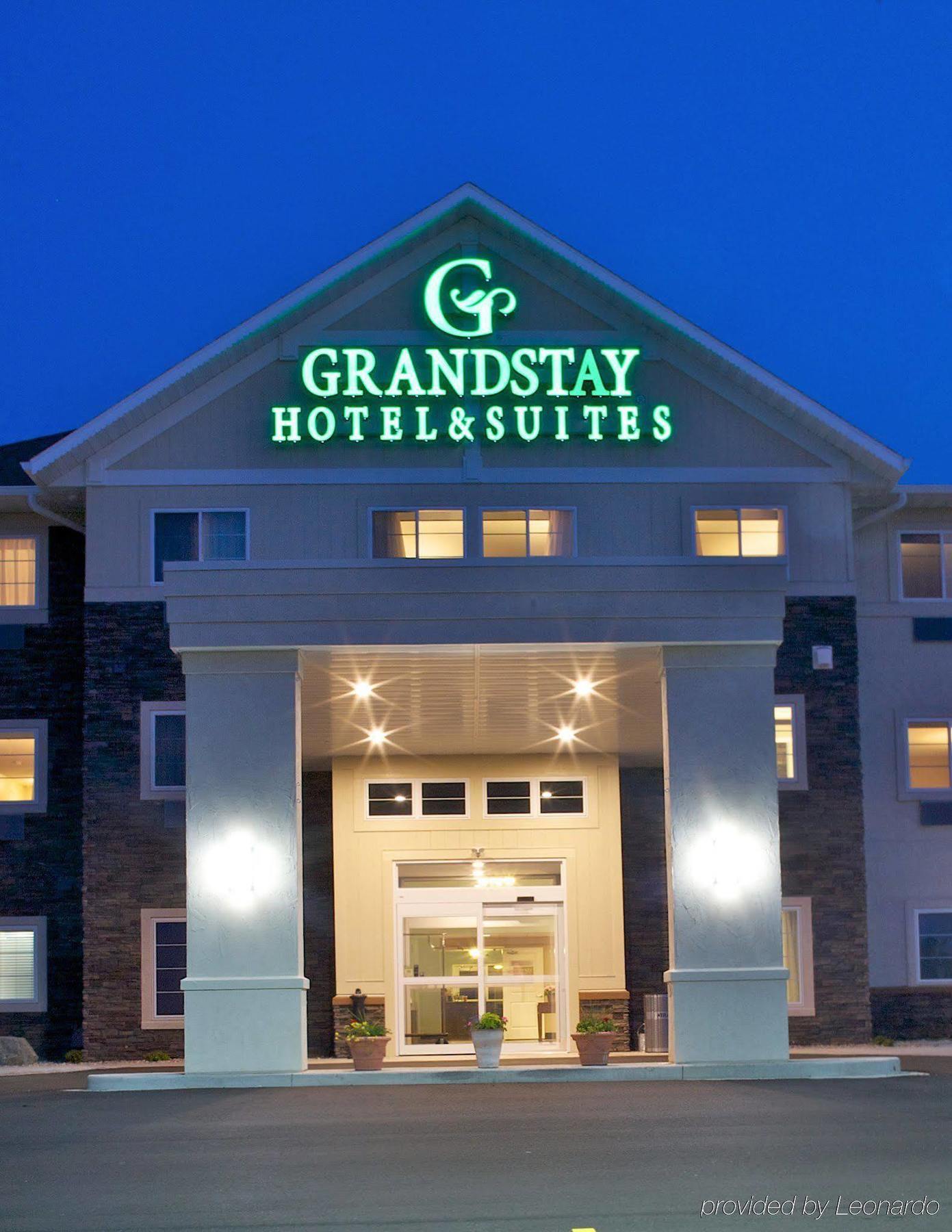 Grandstay Hotel & Suites Mount Horeb - Madison Exterior foto